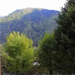 Arve - Peaks Retreat *